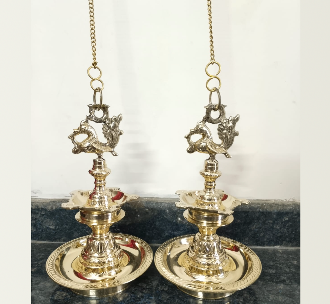 Thongum Vilakku