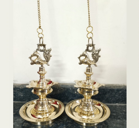 Thongum Vilakku