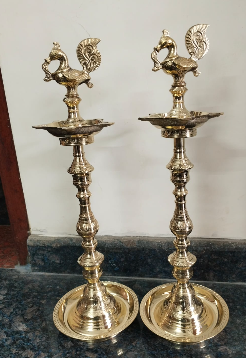 kuththu vilakku
